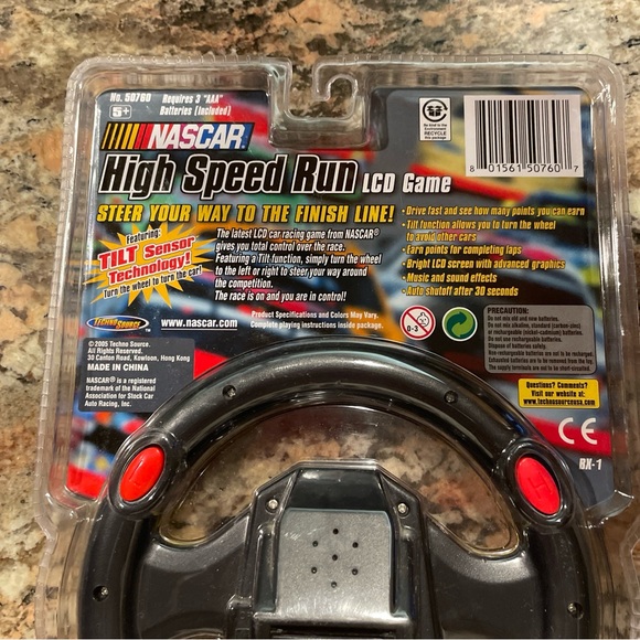 Nascar High Speed Run LCD Handheld Electronic Game Tilt Sensor Steering 2005 New - Picture 3 of 6